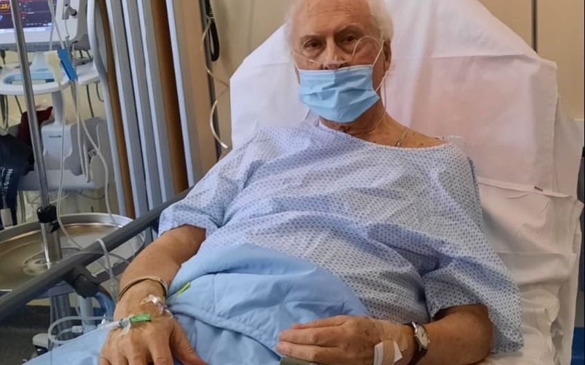 Pino Solanas, con COVID-19, fue internado en Francia
