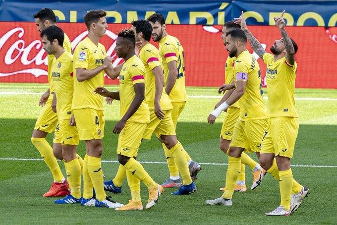 Real Sociedad y Villarreal lideran en silencio La Liga