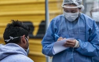 Otro día de alto contagio en Argentina: 16.337 nuevos casos y 384 fallecidos