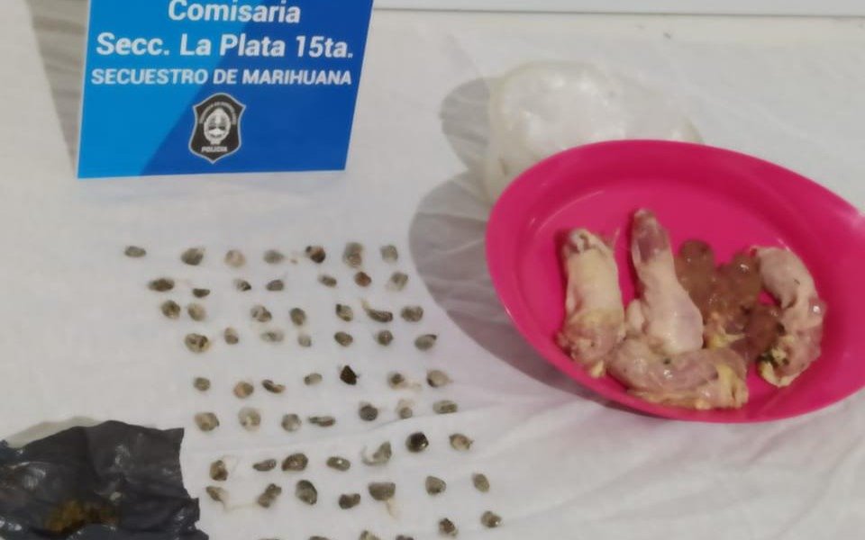 Marihuana en presas de pollo: otro intento por meter drogas en la cárcel de Olmos