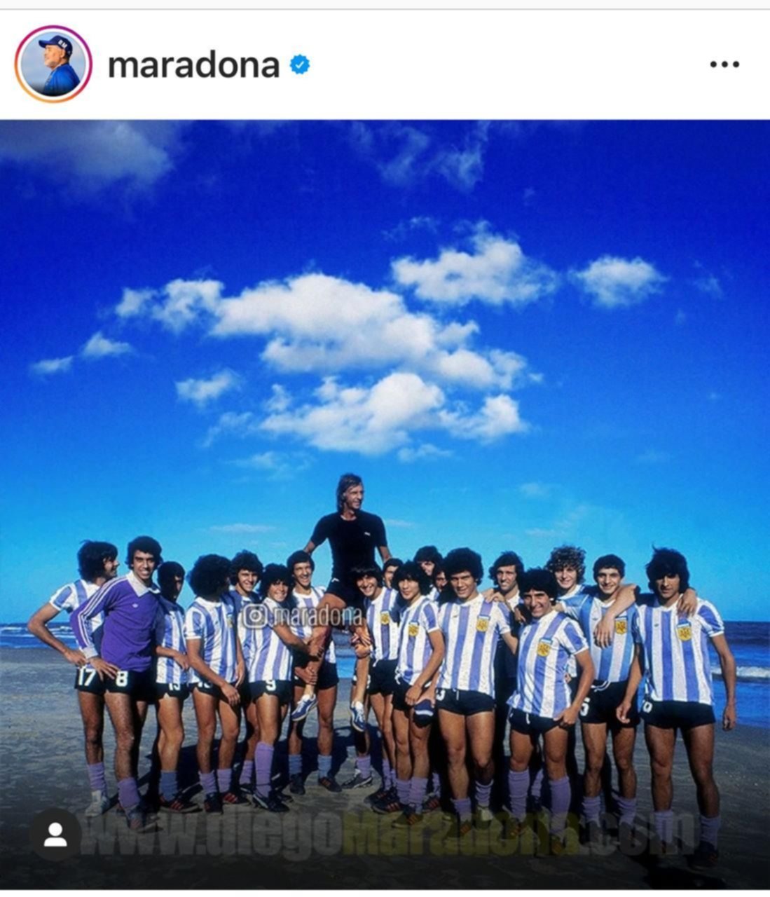 En su cumpleaños 82, Menotti recibió el saludo de Maradona