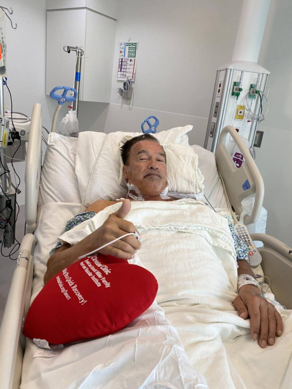 Arnold está bien tras la cirugía: “Me siento fantástico”