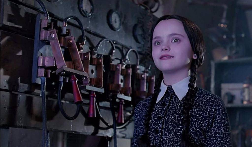 Matrimonio perfecto: Tim Burton se prepara para adaptar “Los Locos Adams”