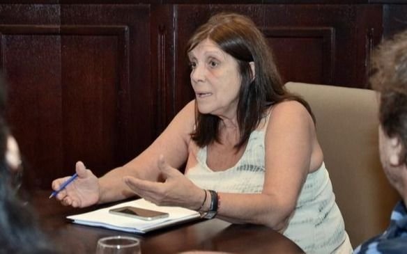 Teresa García: "El gobernador pidió encontrar todas las vías para salida pacífica"