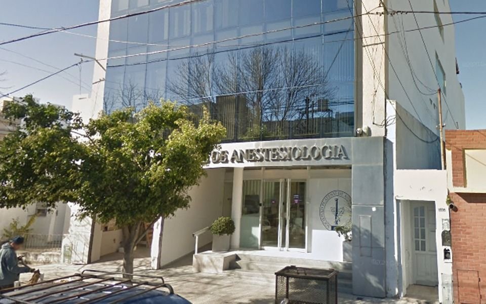 Solicitada.- A todos los afiliados del IOMA, a la población en general