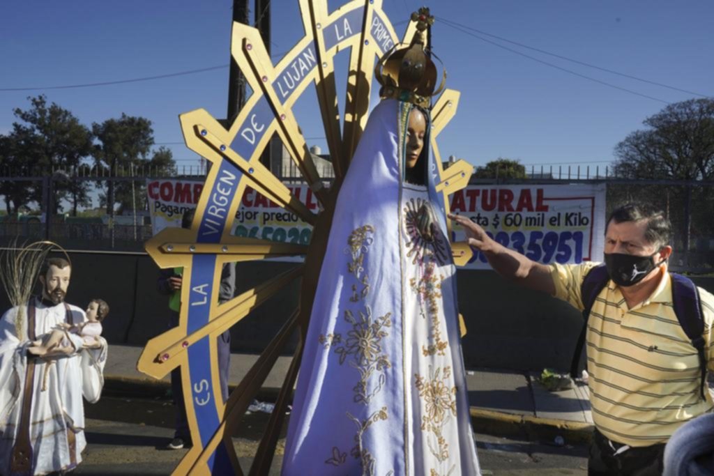 Con fe renovada; volvió la peregrinación por la Virgen Luján