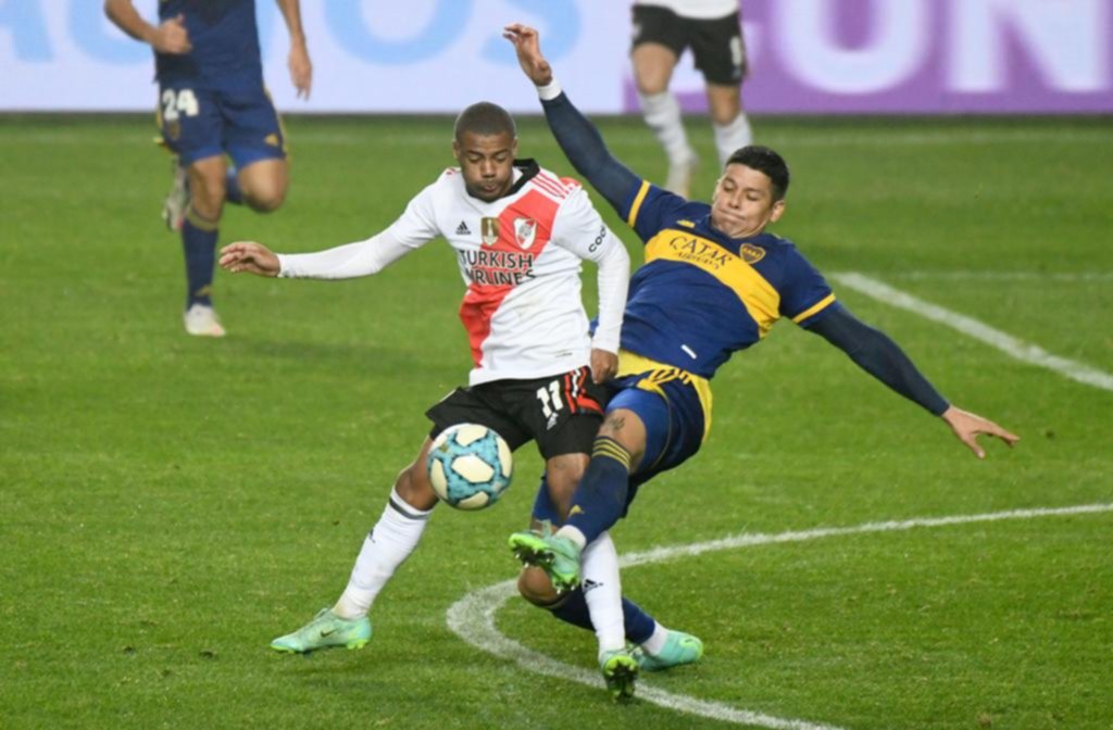 River y Boca vuelven a cruzarse en el Monumental, con el país pendiente