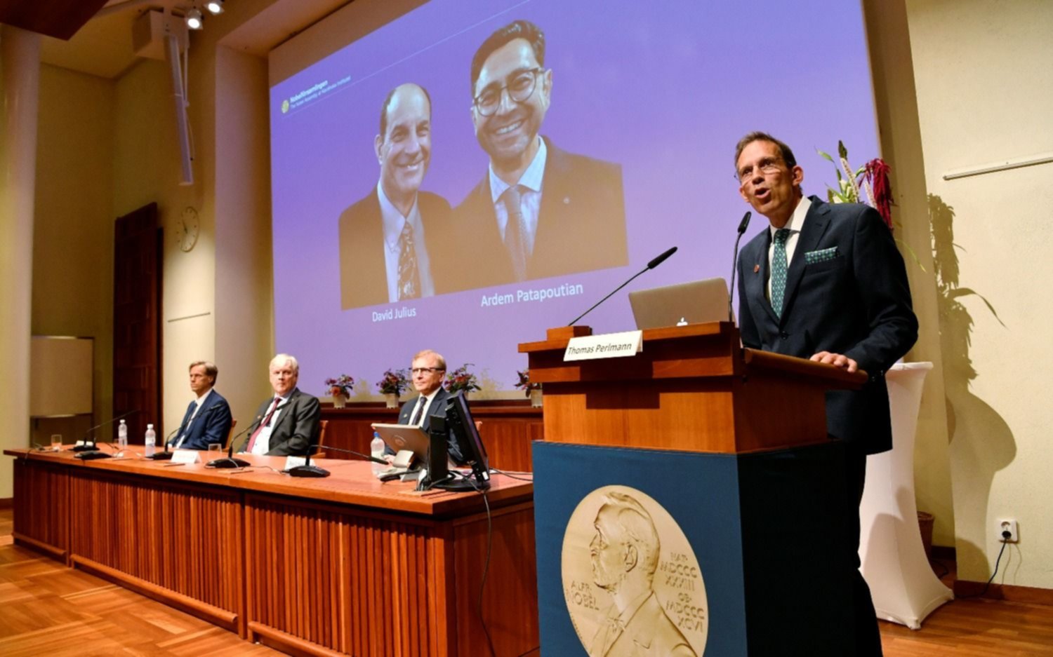 Nobel de Medicina: un hallazgo sobre el tacto se impuso al desarrollo de vacuna anti Covid: