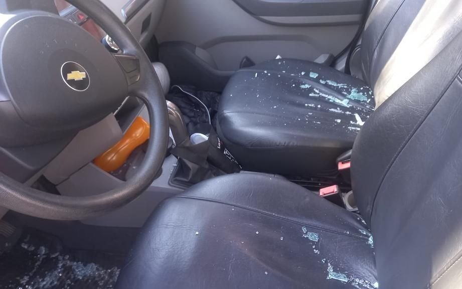 Los cargos que enfrenta la docente que dejó encerrado a su bebé en el auto: ¿queda detenida?