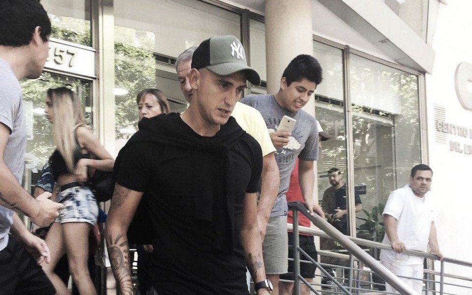 Más problemas para Gallardo: mañana operan a Matías Suárez