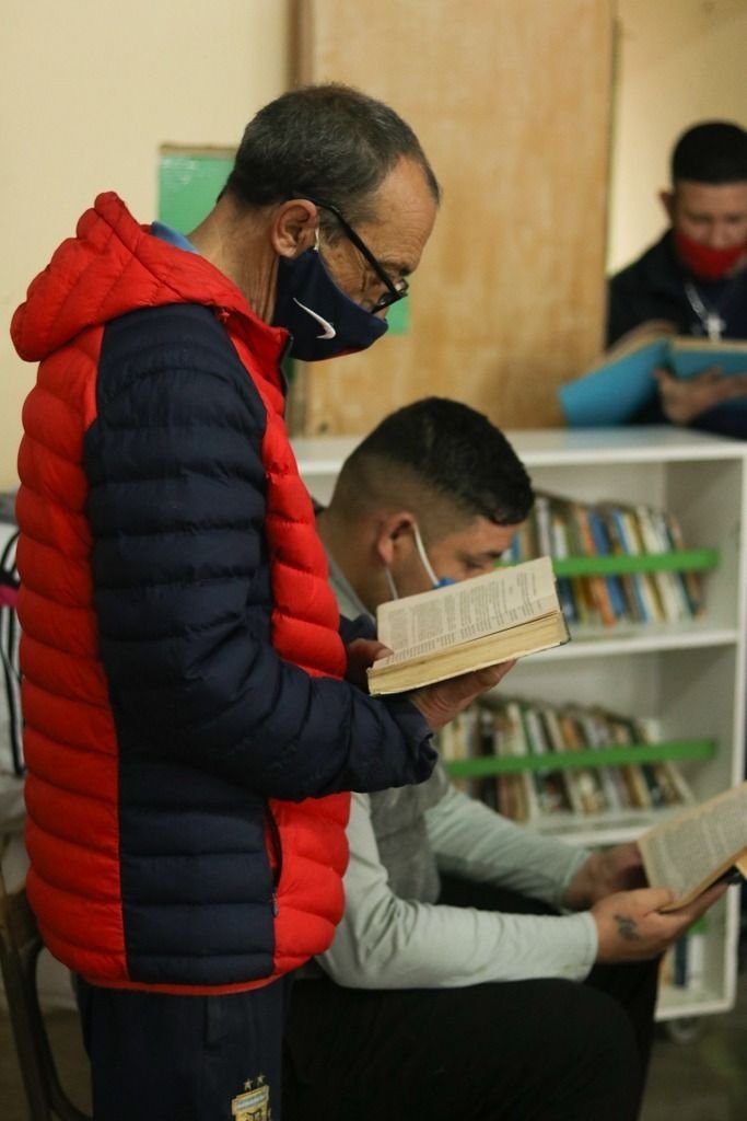 Una maratón de lectura en una cárcel platense