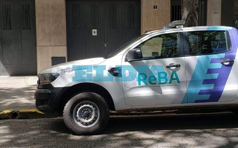 Ni las grúas detienen el clásico "estacioná donde quieras" en la Ciudad