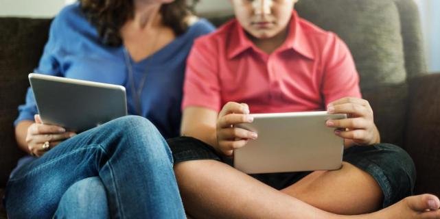 Redes y chicos: ¿Prohibir, controlar o acompañar?