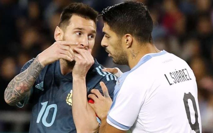 Un día a puro fútbol con Eliminatorias y final de Europa League: partidos, horario y transmisión