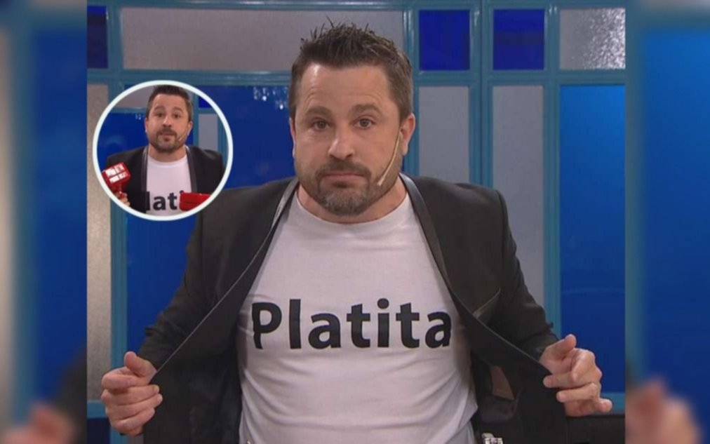 Martín Tetaz apuntó a Juana Viale con una pistola de billetes en La Noche de Mirtha