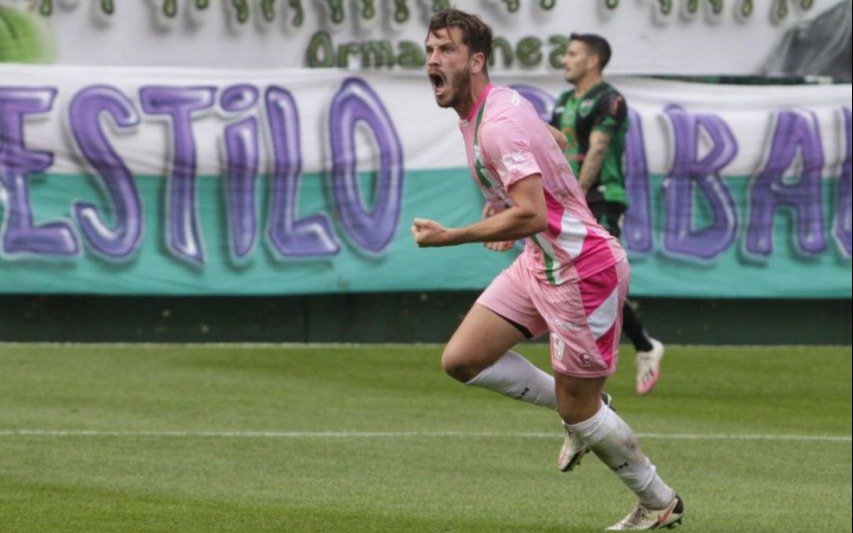 Ferro remontó un partidazo, venció 3 a 2 a San Martín y sueña con volver a Primera