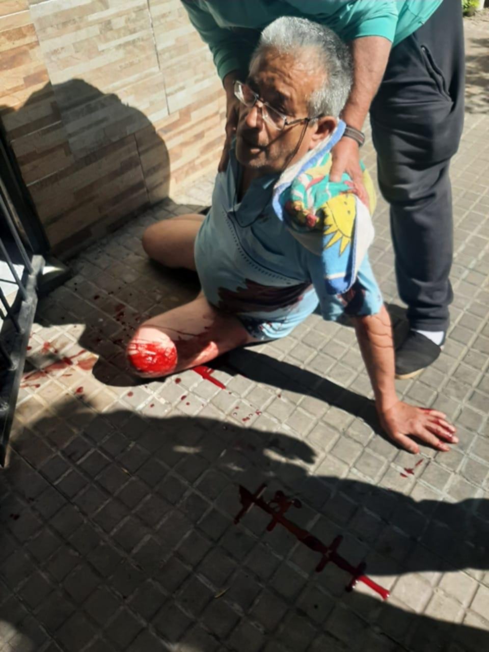 Acusan a una joven de apuñalar a su ex pareja