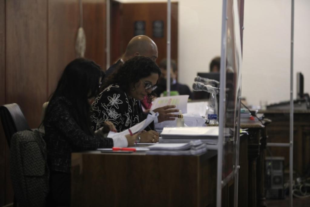 Mía: los peritos creen que murió por la violación