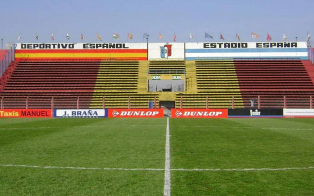 Apartan a DT de equipo femenino de fútbol denunciado por abuso sexual