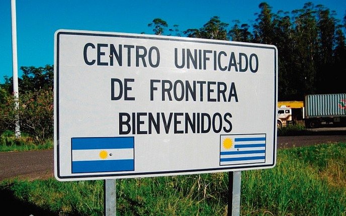 Se habilitarán las fronteras terrestres con Uruguay