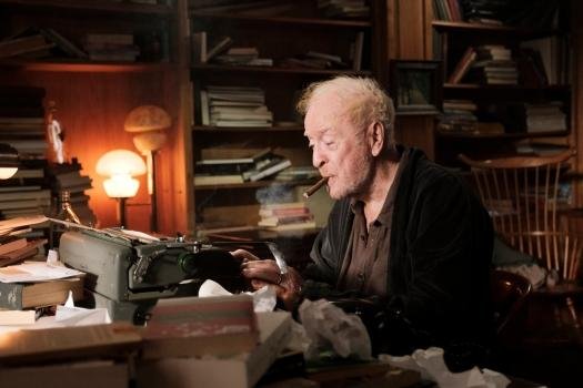 Ahora, Michael Caine dice que todavía no se retiró
