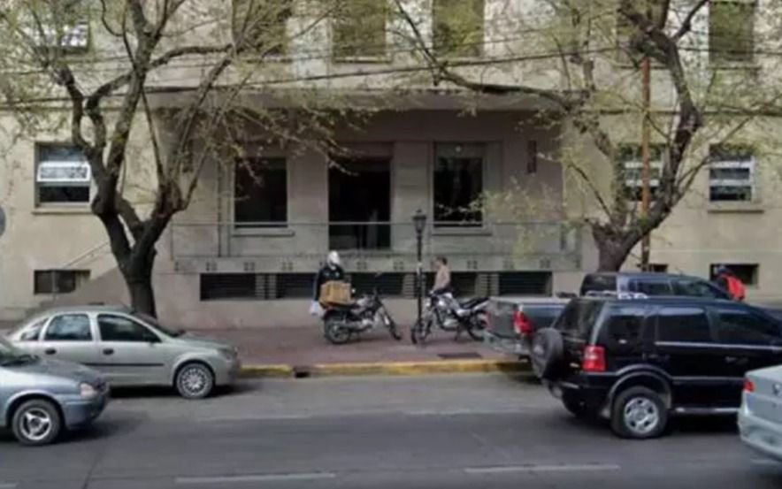 Fuerza bruta en Mendoza: patota de rugbiers le dio tremenda paliza a un chico de 16 años