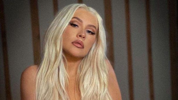 En su nuevo disco, Christina Aguilera celebra la sororidad latina con Nicki Nicole y Nathy Peluso