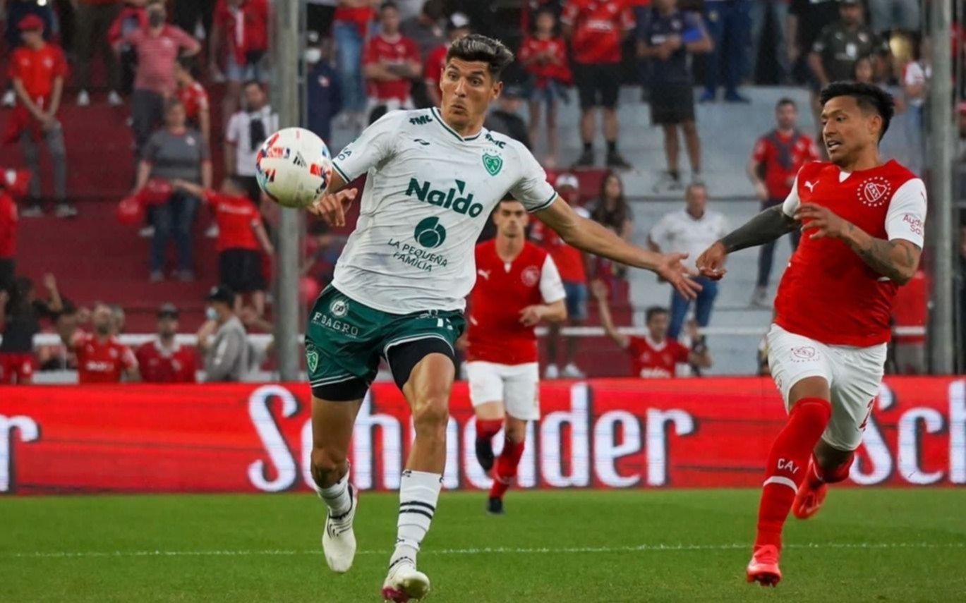 Independiente empató con Sarmiento en Avellaneda: insultos a Moyano y silbidos al equipo 