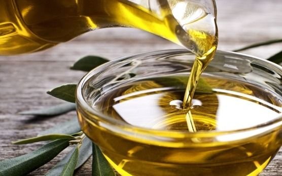 Anmat prohibió tres productos: una miel, un remedio y un aceite