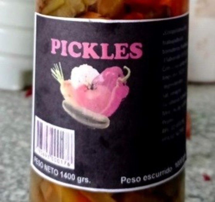 La ANMAT prohibió la elaboración y venta de tres aceites y unos pickles
