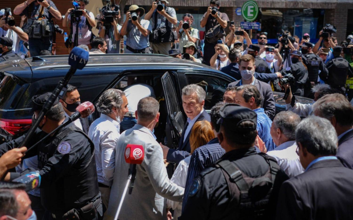 Alberto Fernández relevó a Mauricio Macri del secreto de Inteligencia para que pueda declarar