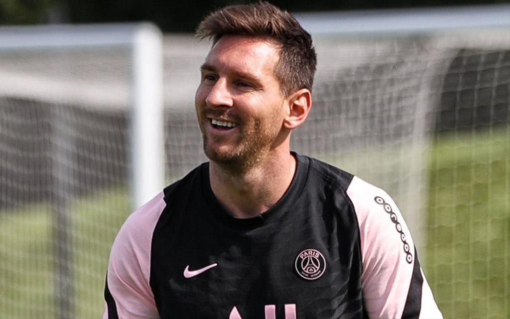 Messi no entrenó y encendió las alarmas en el PSG