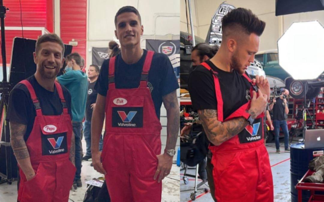 Los tres jugadores que se vistieron de mecánico y provocaron muchos comentarios