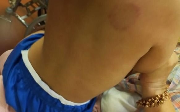 Mujer fue detenida por golpear a su hijo de 2 años