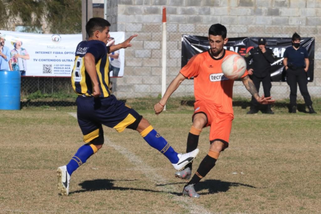 Unidos de Olmos, ante Everton, el destacado