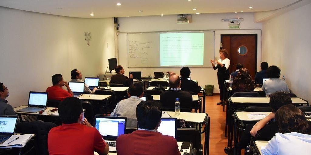 Los profesionales universitarios de la Provincia, de festejo en su día
