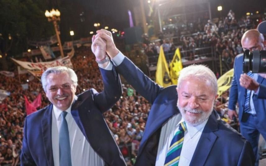El Frente de Todos alentó la vuelta de Lula da Silva y Juntos respaldó la reelección de Jair Bolsonaro