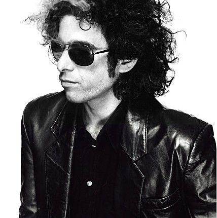 Andrés Calamaro lanzará una reedición de “Honestidad brutal” con 17 temas nuevos