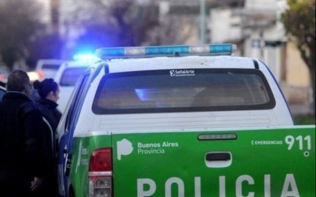 Conmoción en La Plata: escuchó un tiro, entró a la casa de su hermano y lo halló con un balazo en el pecho