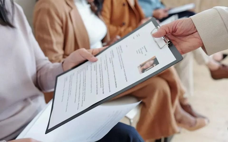 ¿Estás buscando trabajo en La Plata? Más de 100 ofrecimientos en varios rubros