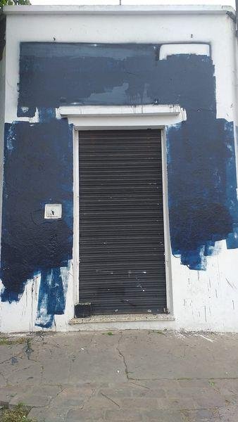 Vandalizaron un local del peronismo platense en Villa Elvira