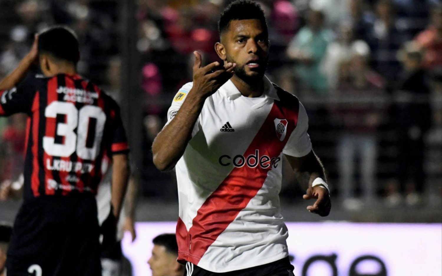 River le ganó 1 a 0 a Patronato y se metió de lleno en la pelea por el título