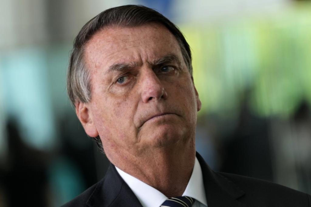 Por su lucha contra las aberraciones, Bolsonaro “se enfrenta al infierno”