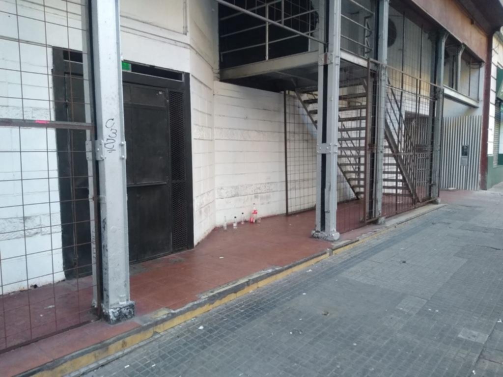 Lo echaron de un boliche, volvió al rato y abrió fuego