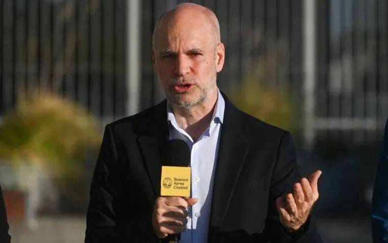 Larreta, sobre los distintos tipos de cambios: "Ya me perdí, no sé cuántos dólares hay"