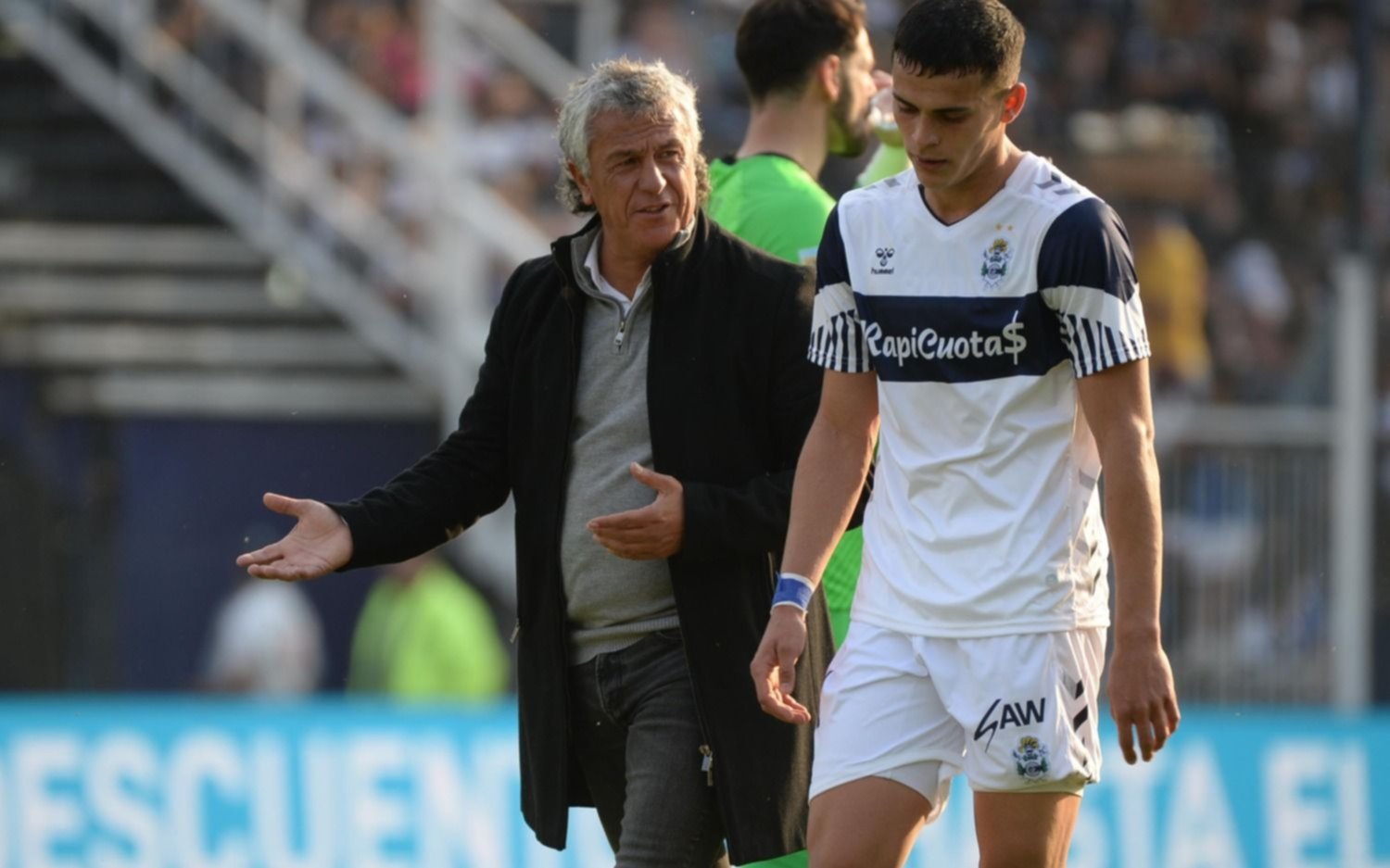 Es oficial: Gimnasia deberá jugar lunes y miércoles con Argentinos y Boca, en el Bosque