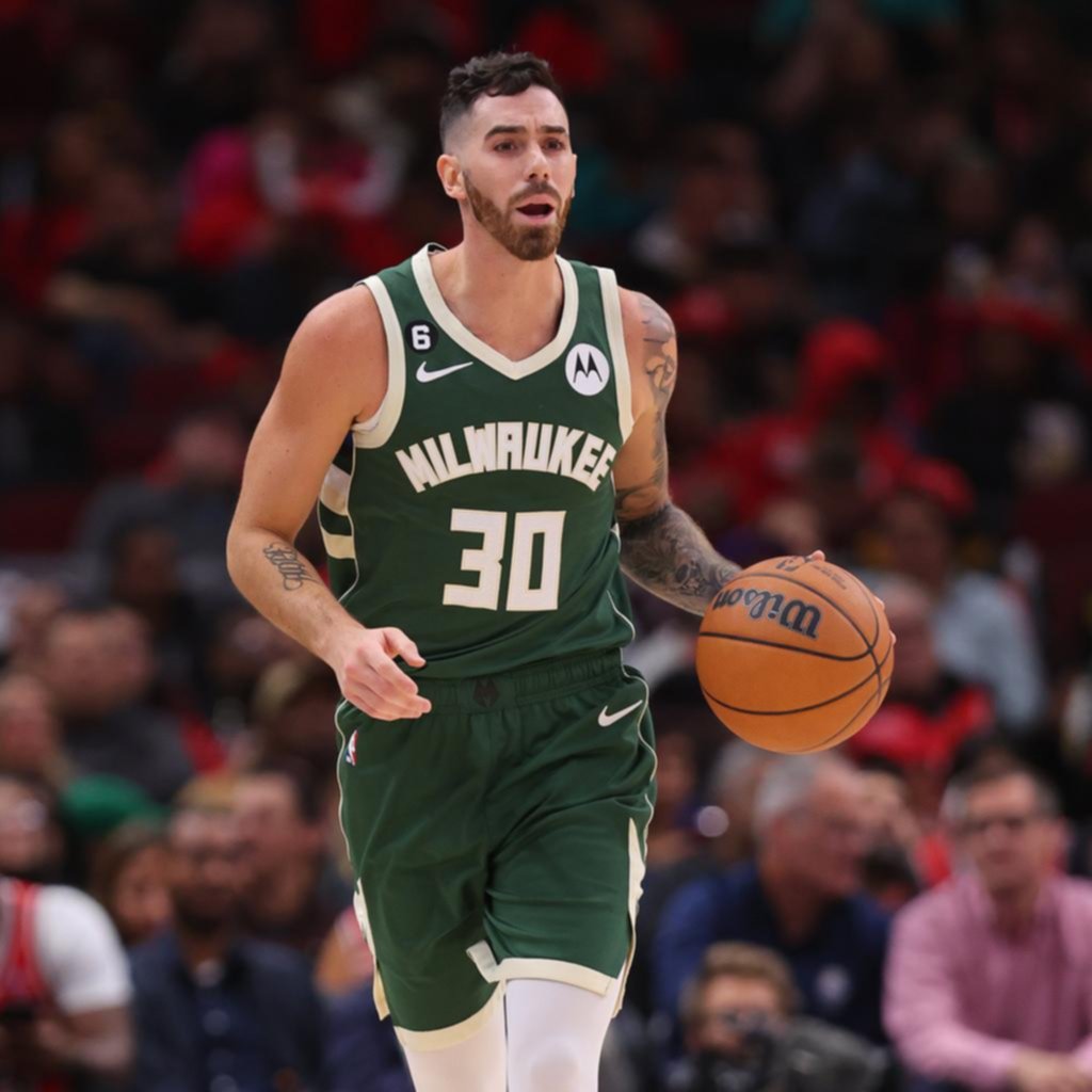 Luca Vildoza se marchó de la NBA
