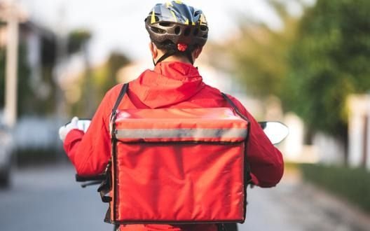 ¡De no creer! Era repartidor, murió en un accidente y lo echaron de la aplicación por no entregar el pedido