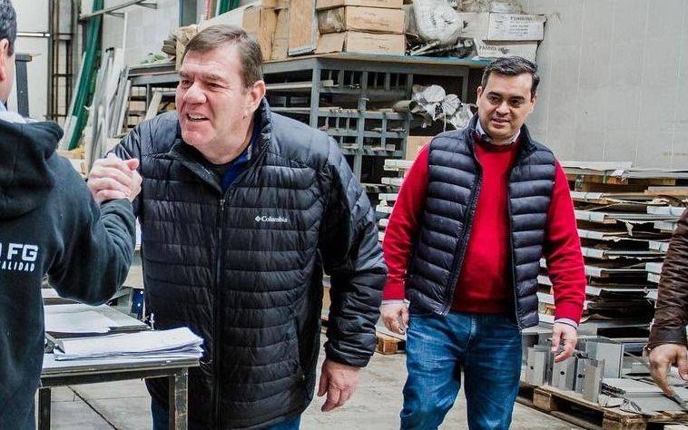Macri lo fue a visitar y al otro día anunció que se baja el sueldo