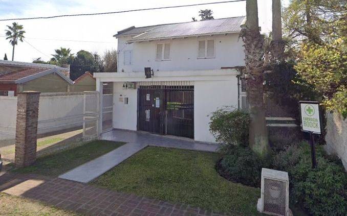 Terror en una farmacia de La Plata: los atan, golpean y amenazan con mutilarlos